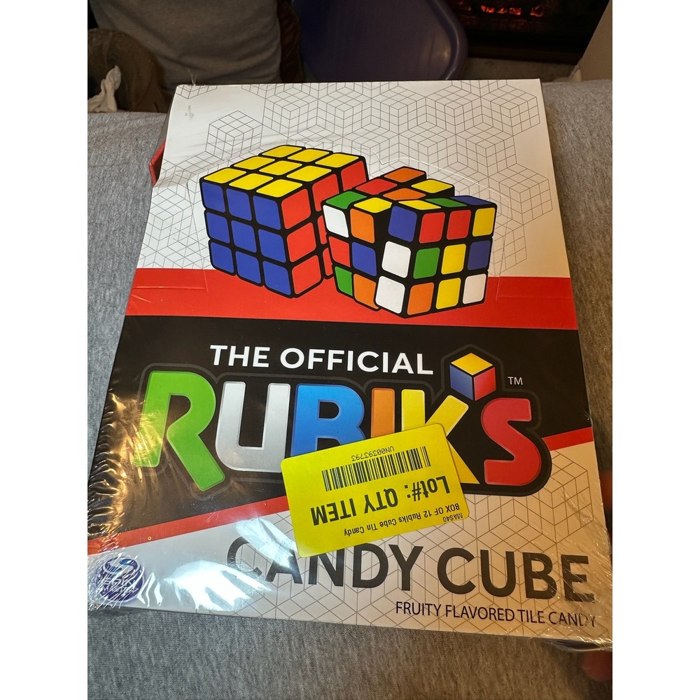 Rubik's Candy Cube Tins 12 Count Display Box NWT Multicolor Fruity Tile Candy - Picture 4 of 6